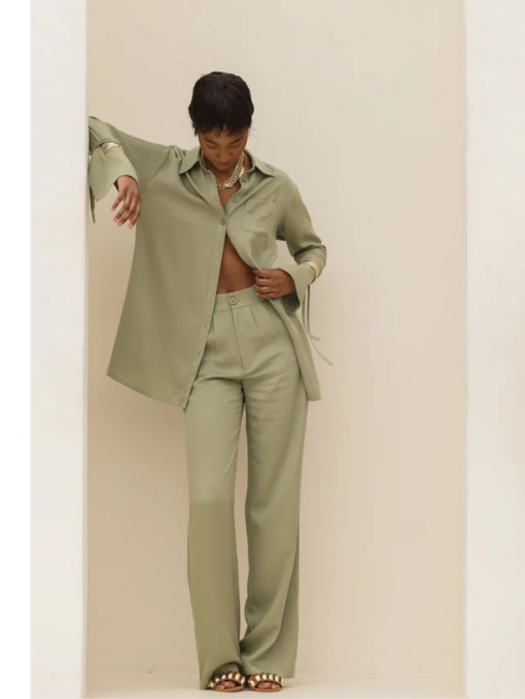 Six The Label Monstera Shirt And Pants Set In Sage Green